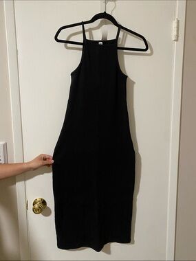 Ribbed Black Stretch Midi Dress